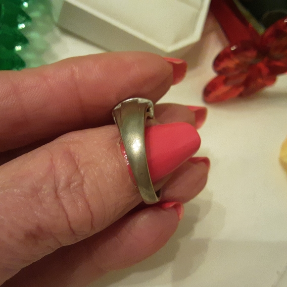 VINTAGE 925 STERLING SILVER PERIDOT RING, SIZE 8 - Picture 7 of 14